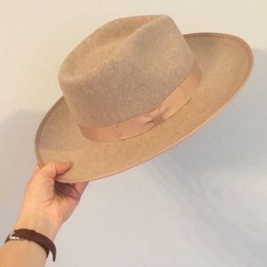 Gigi Pip Monroe Rancher hat